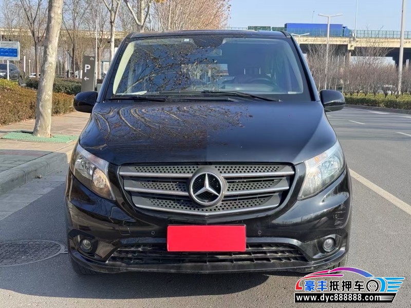 20年奔驰威霆轿车抵押车出售