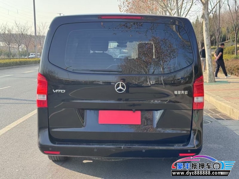 20年奔驰威霆轿车抵押车出售