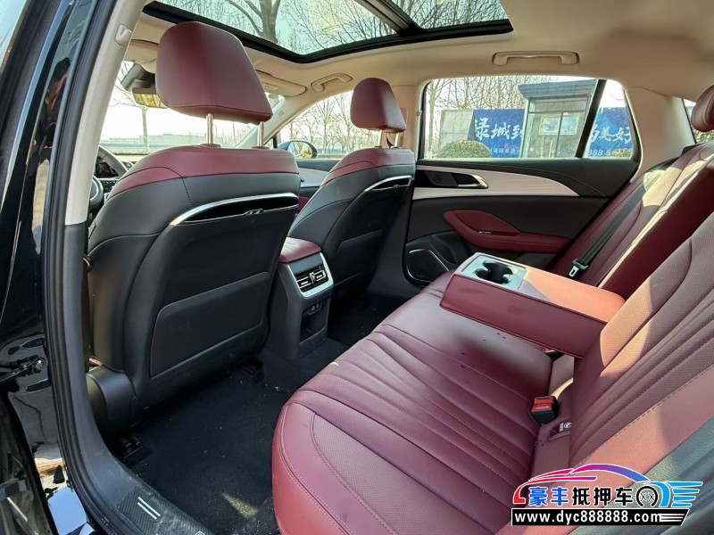 24年红旗H5轿车抵押车出售