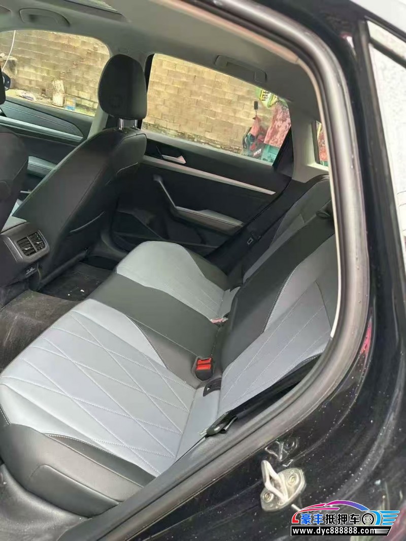 23年大众朗逸轿车抵押车出售