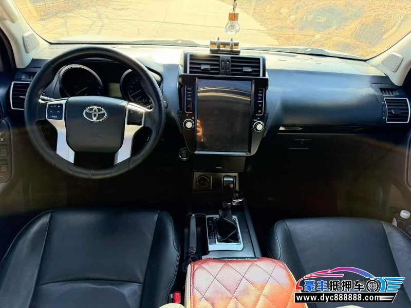 16年丰田普拉多（霸道）轿车抵押车出售