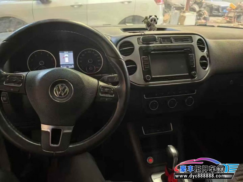 14年大众途观轿车抵押车出售