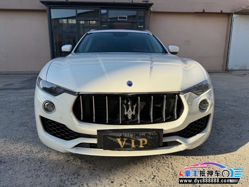 18年玛莎拉蒂莱万特轿车
