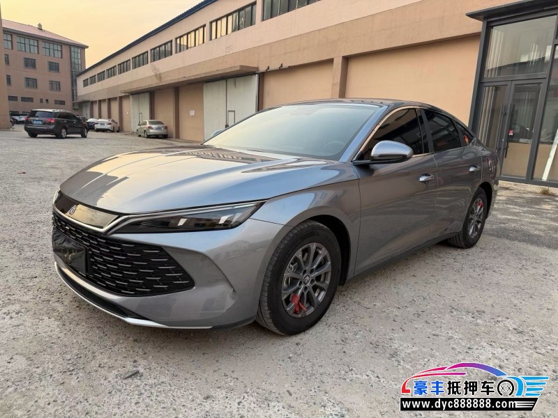 24年比亚迪秦轿车抵押车出售