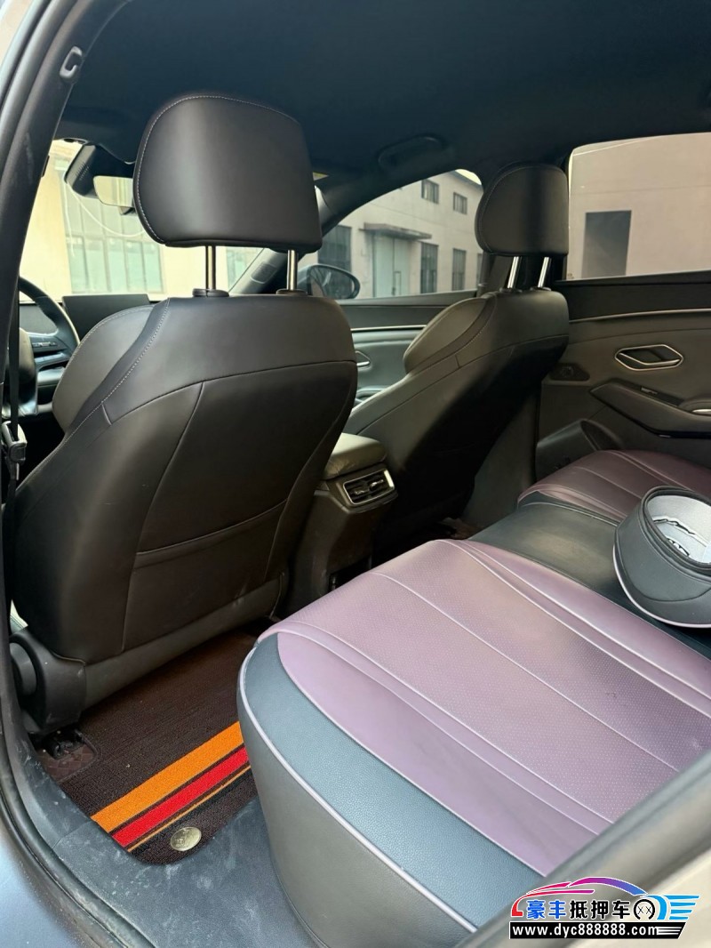 24年比亚迪秦轿车抵押车出售