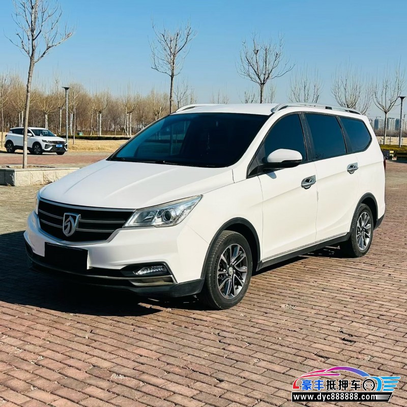 19年宝骏730轿车抵押车出售