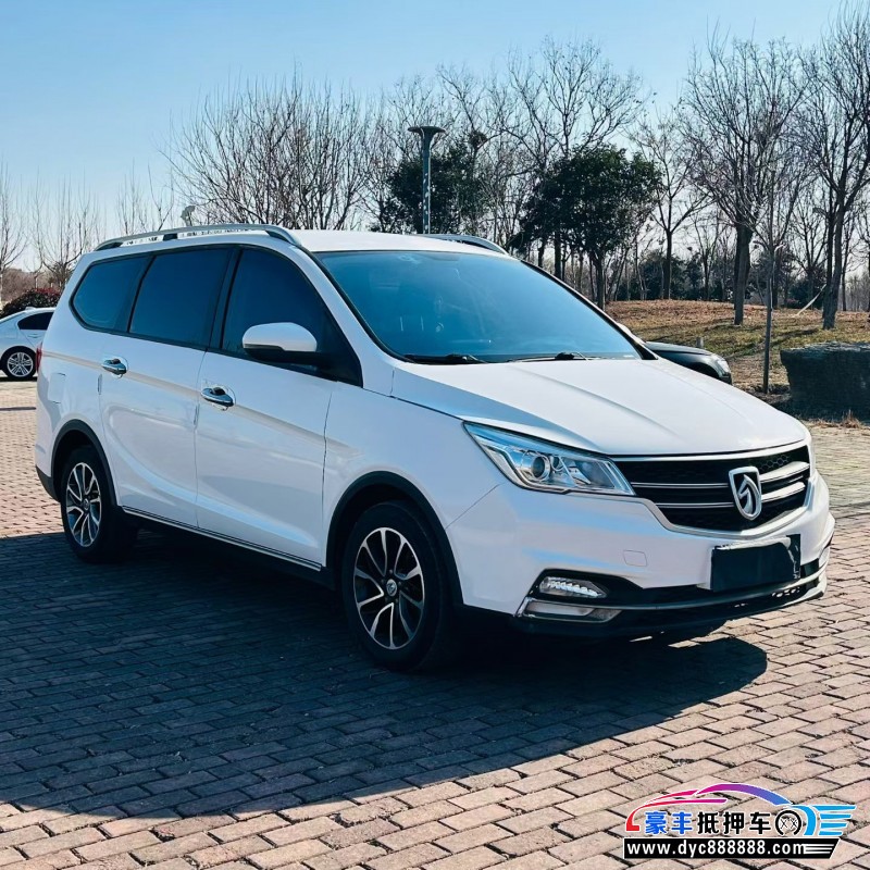 19年宝骏730轿车抵押车出售