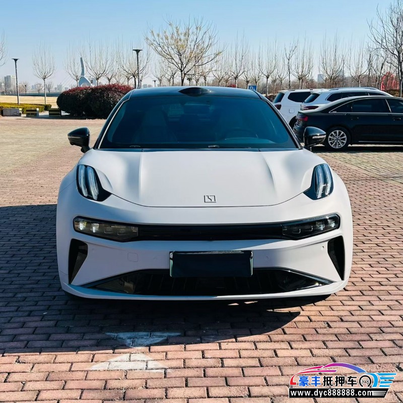 抵押车出售24年极氪001轿车