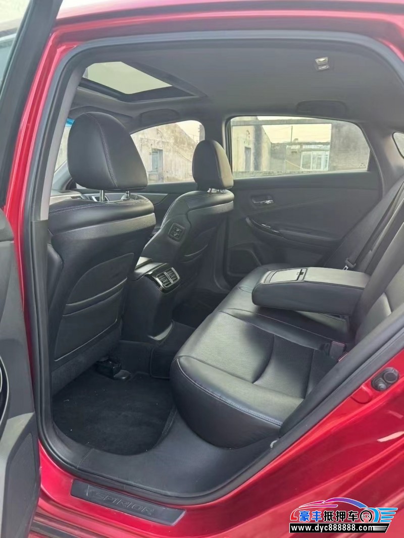 17年本田雅阁轿车抵押车出售