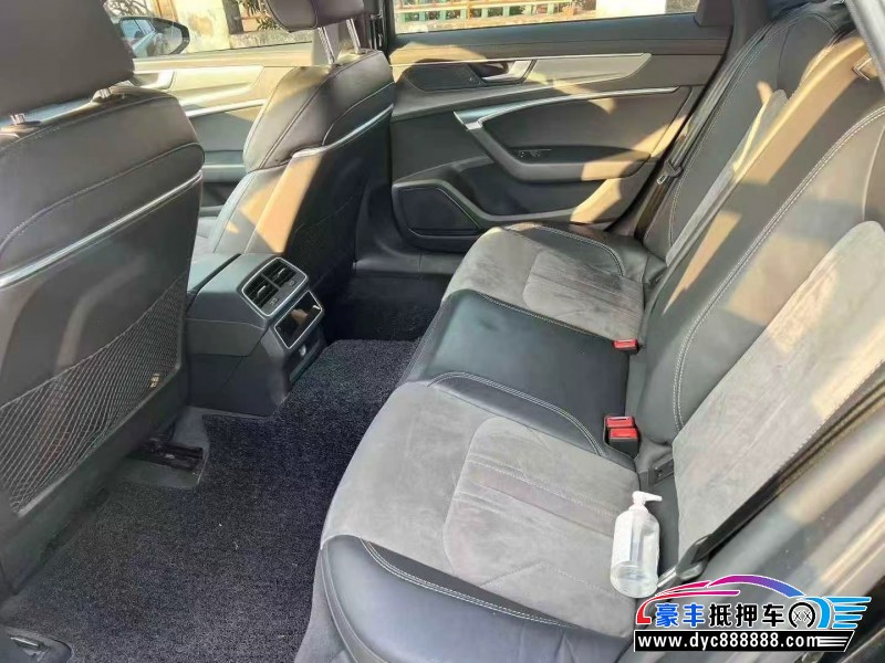 20年奥迪A6L轿车抵押车出售