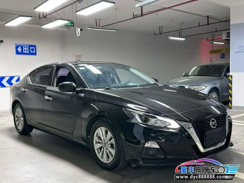 20年日产天籁轿车抵押车出售