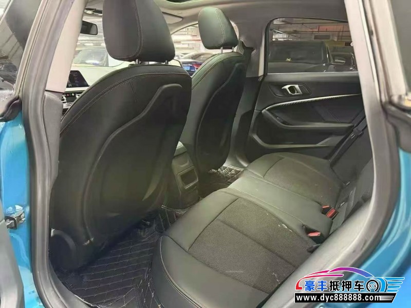 22年宝马2系轿车抵押车出售