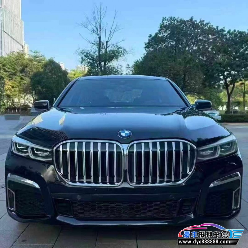 20年宝马7系轿车抵押车出售