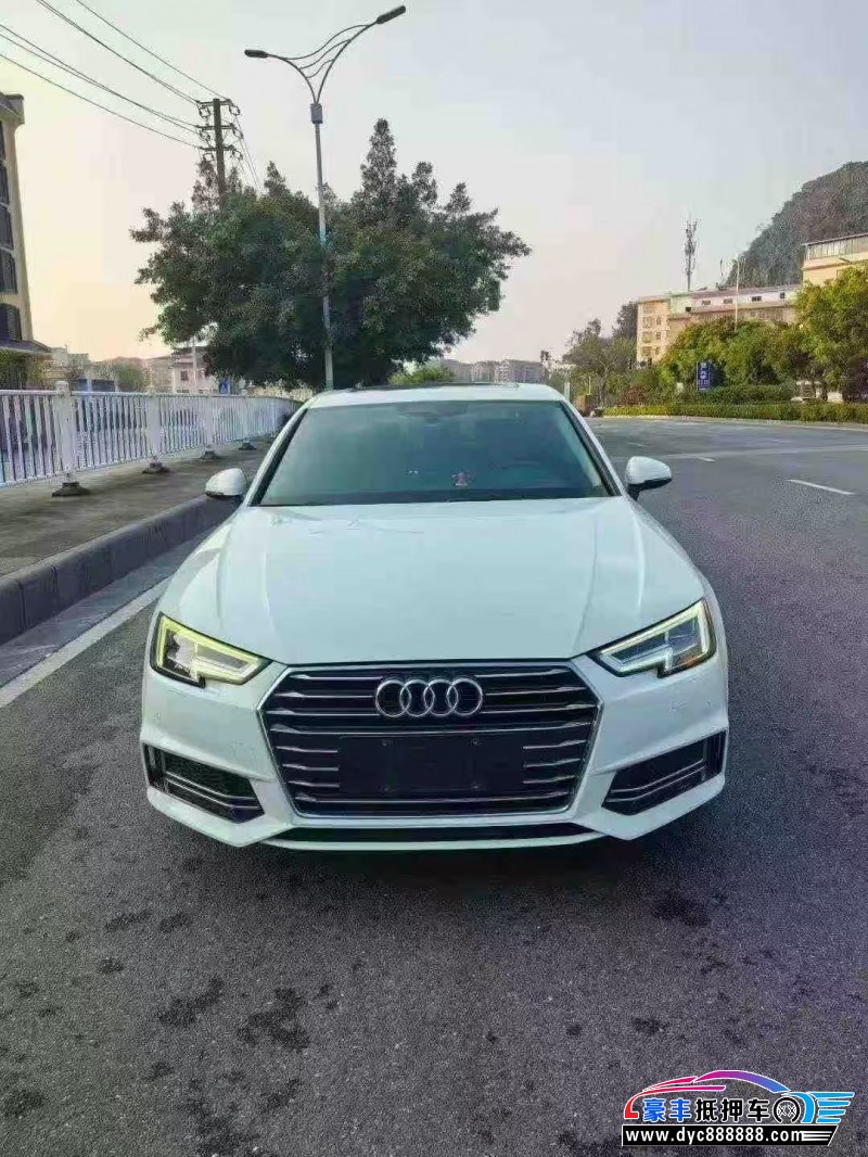 19年奥迪A4L轿车抵押车出售