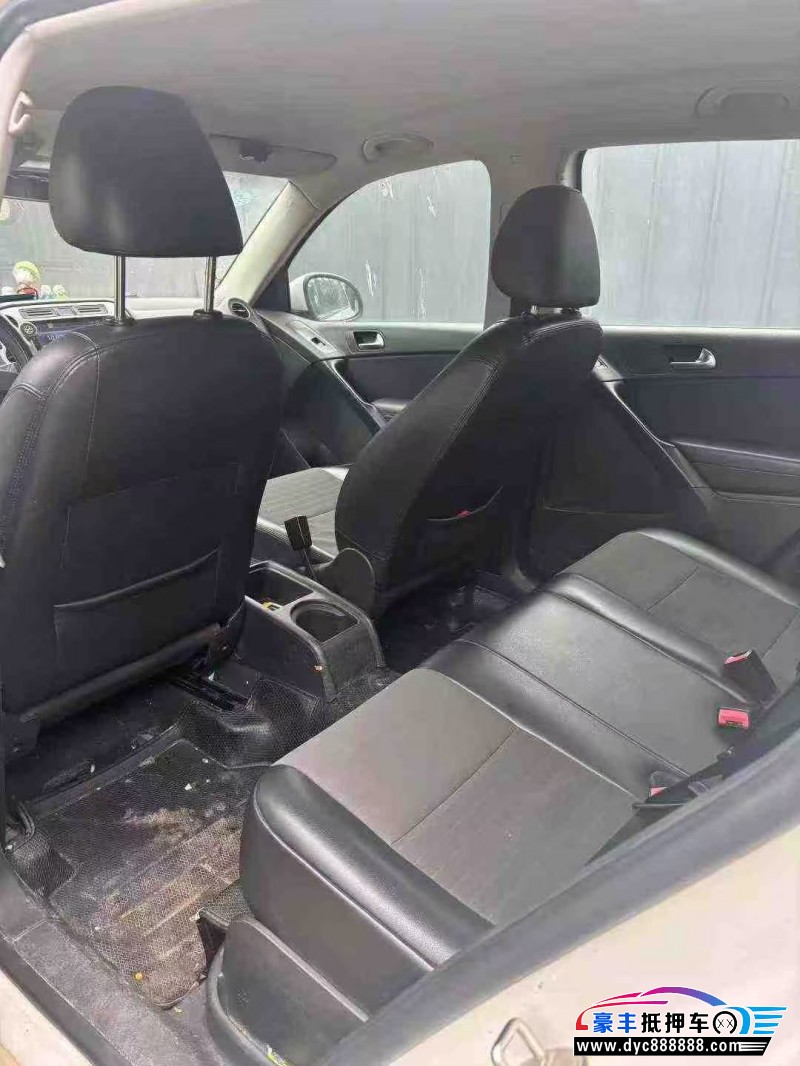 14年大众途观轿车抵押车出售