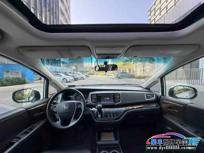 16年本田奥德赛轿车抵押车出售