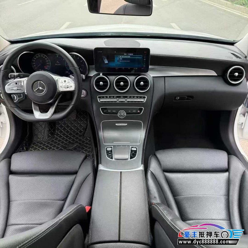 21年奔驰C轿车抵押车出售