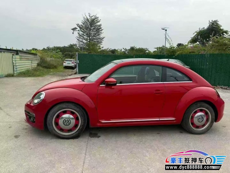 18年大众甲壳虫轿车抵押车出售