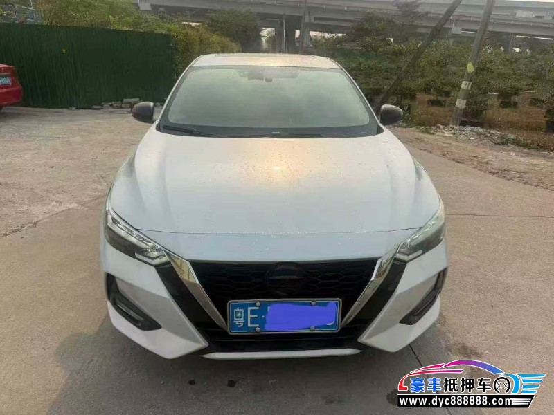 抵押车出售21年日产轩逸轿车
