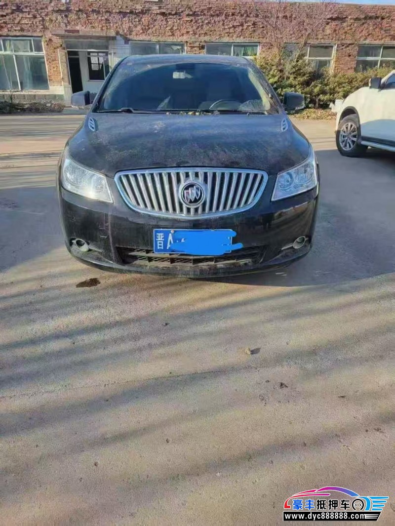 12年别克君越轿车抵押车出售