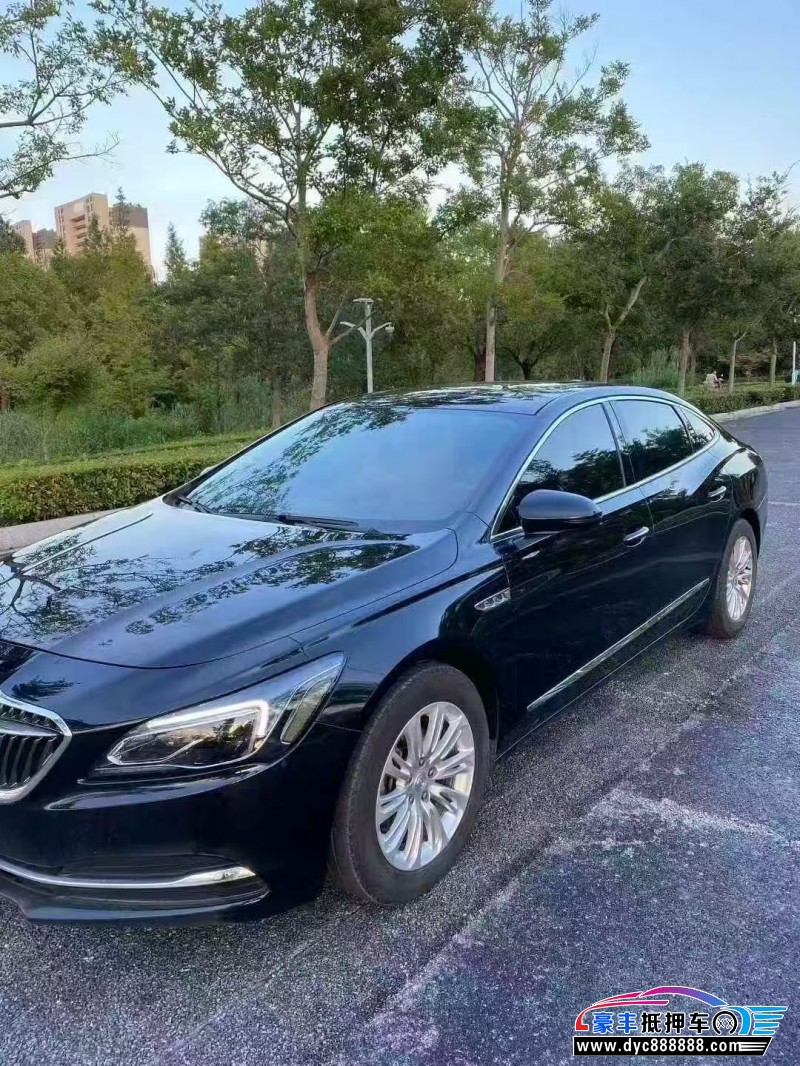 18年别克君越轿车抵押车出售