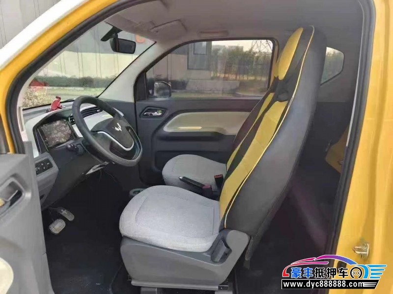 23年五菱汽车迷你轿车抵押车出售