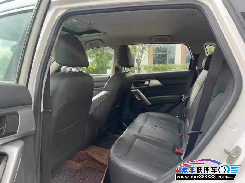 17年长城哈弗H2轿车抵押车出售