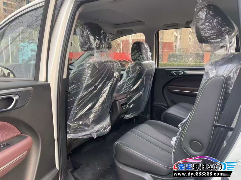 25年传祺m6轿车抵押车出售