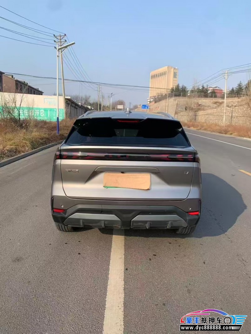 24年吉利银河L7轿车抵押车出售