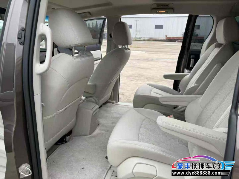 24年别克GL8轿车抵押车出售