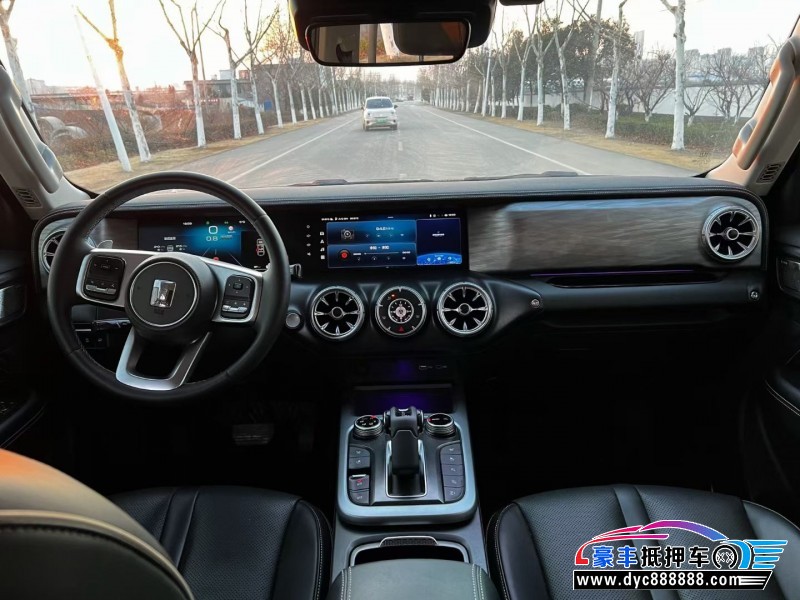 22年WEY坦克300轿车抵押车出售