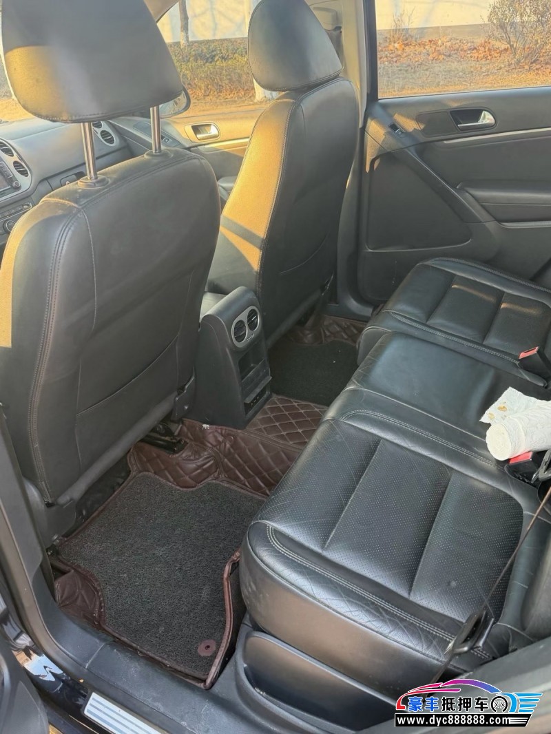 14年大众途观轿车抵押车出售