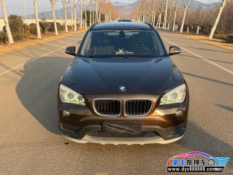 15年宝马X1轿车抵押车出售