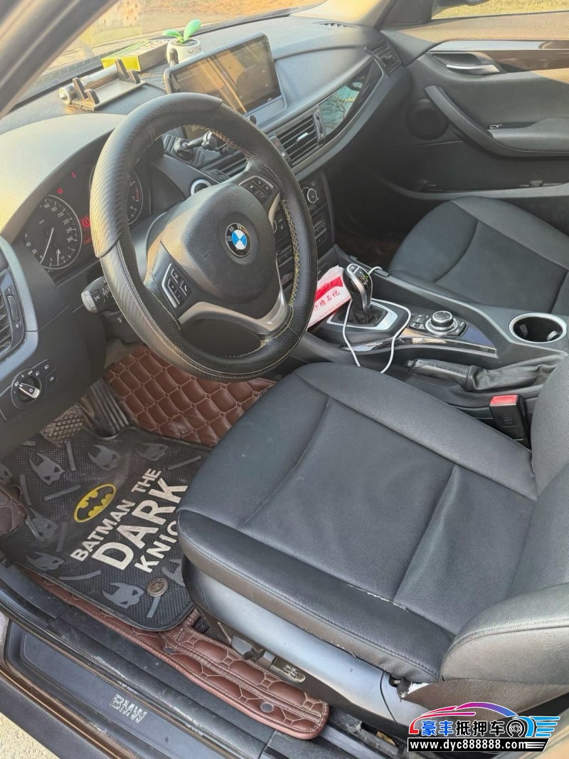 15年宝马X1轿车抵押车出售