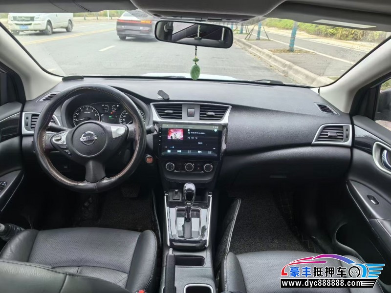 19年日产轩逸轿车抵押车出售