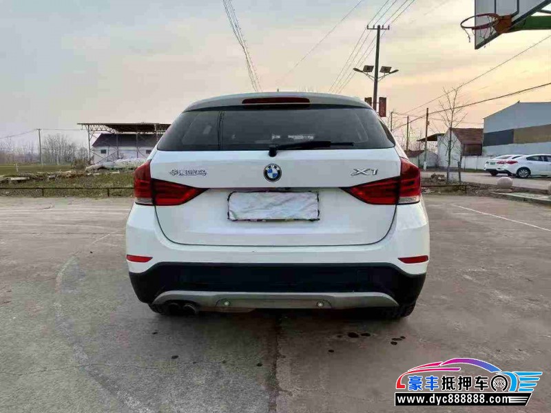 15年宝马X1轿车抵押车出售