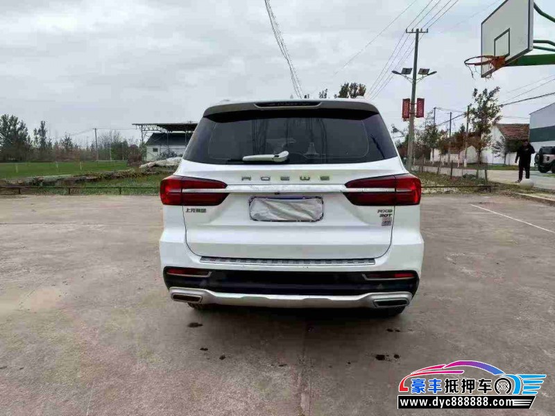 19年荣威RX8轿车抵押车出售