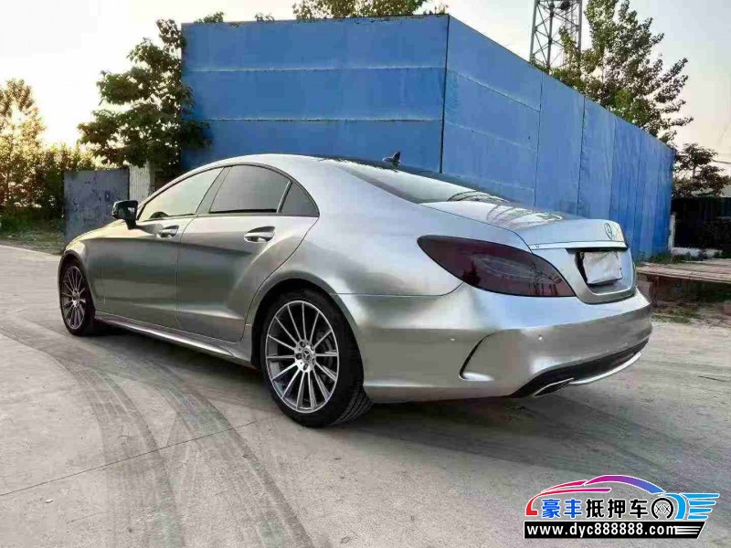 15年奔驰CLS轿车抵押车出售