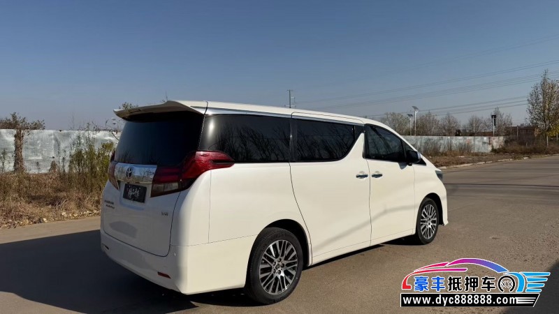 17年丰田埃尔法轿车抵押车出售