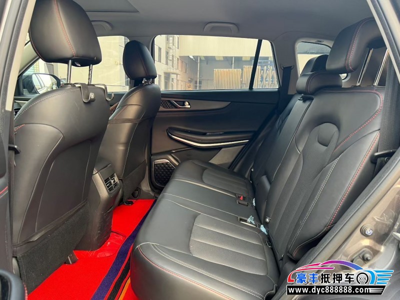 21年长安CS75轿车抵押车出售