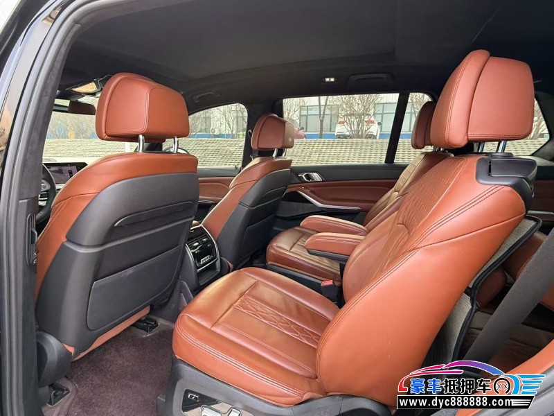 22年宝马X7轿车抵押车出售