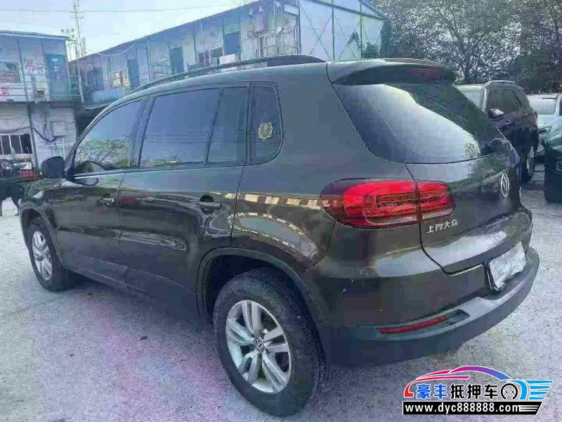 16年大众途观轿车抵押车出售