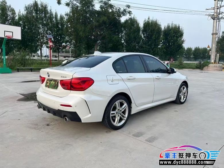 20年宝马1系轿车抵押车出售