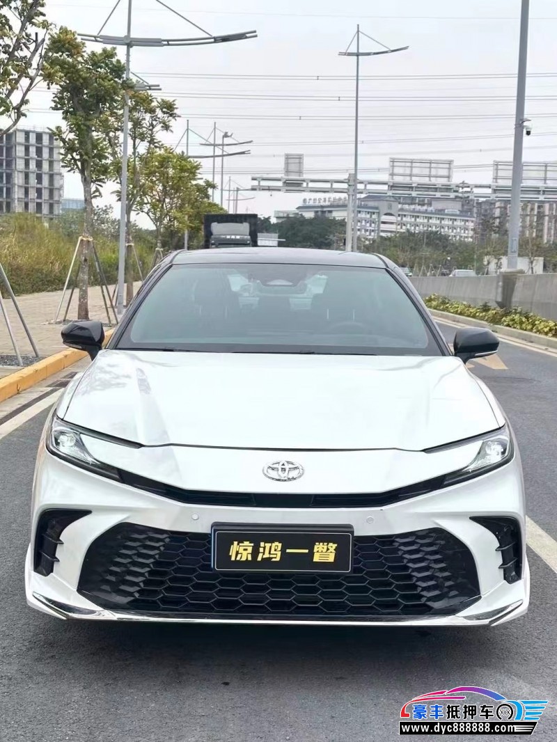 25年丰田凯美瑞轿车抵押车出售