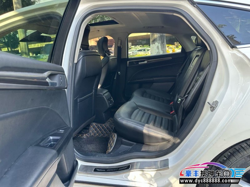 18年福特蒙迪欧轿车抵押车出售