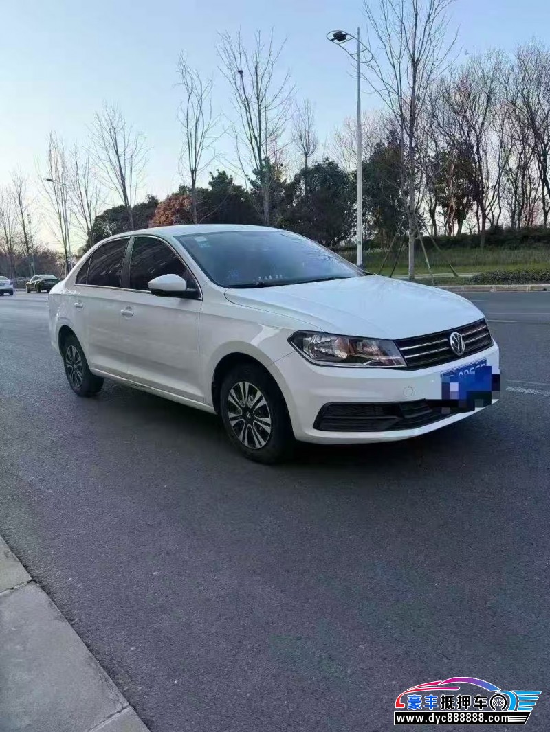 18年大众桑塔纳轿车抵押车出售