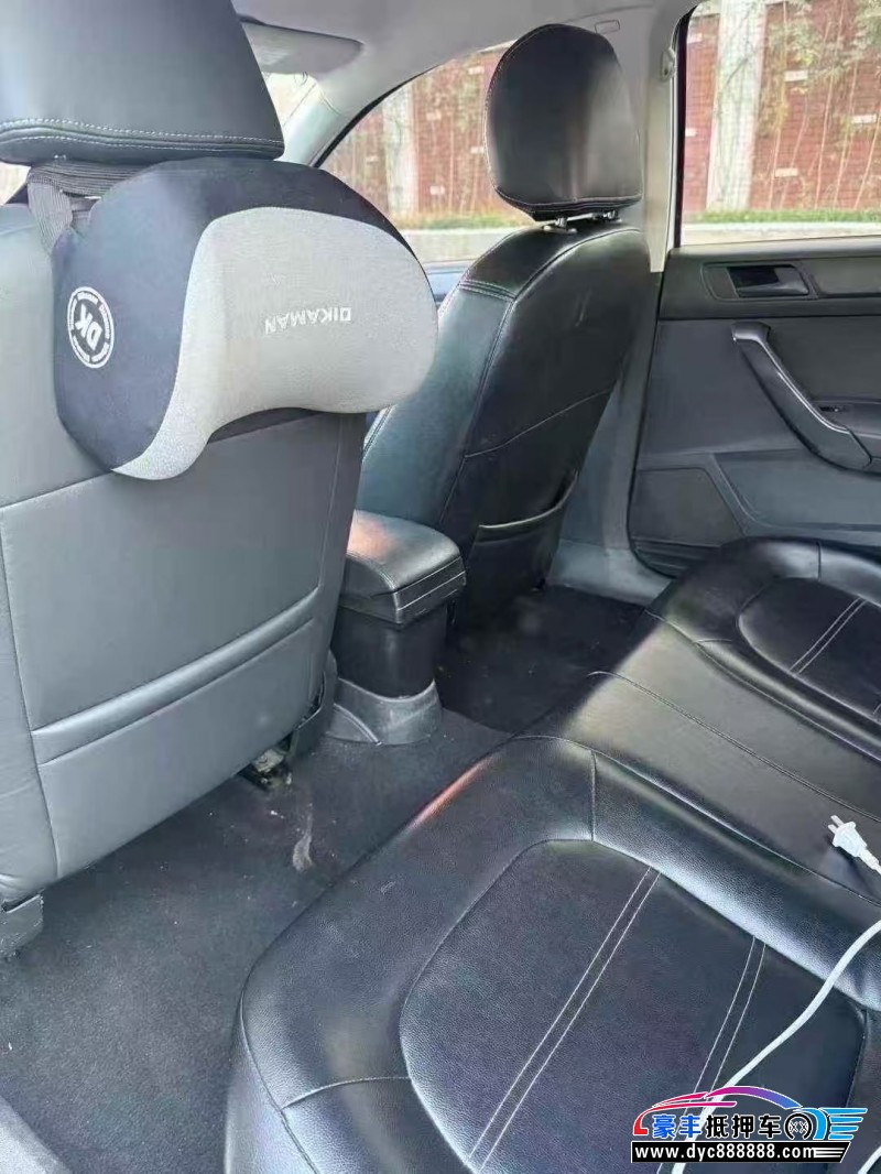 18年大众桑塔纳轿车抵押车出售