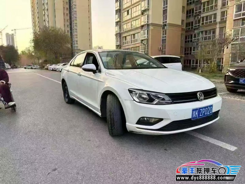 15年大众桑塔纳轿车抵押车出售