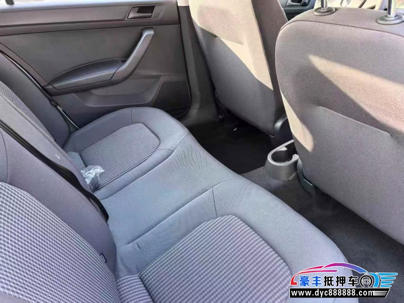 22年大众桑塔纳轿车抵押车出售