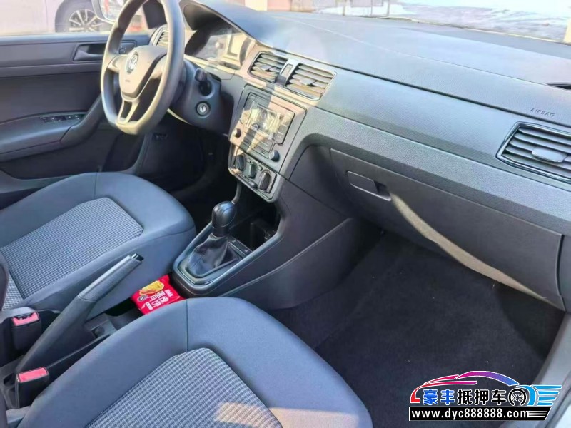 22年大众桑塔纳轿车抵押车出售